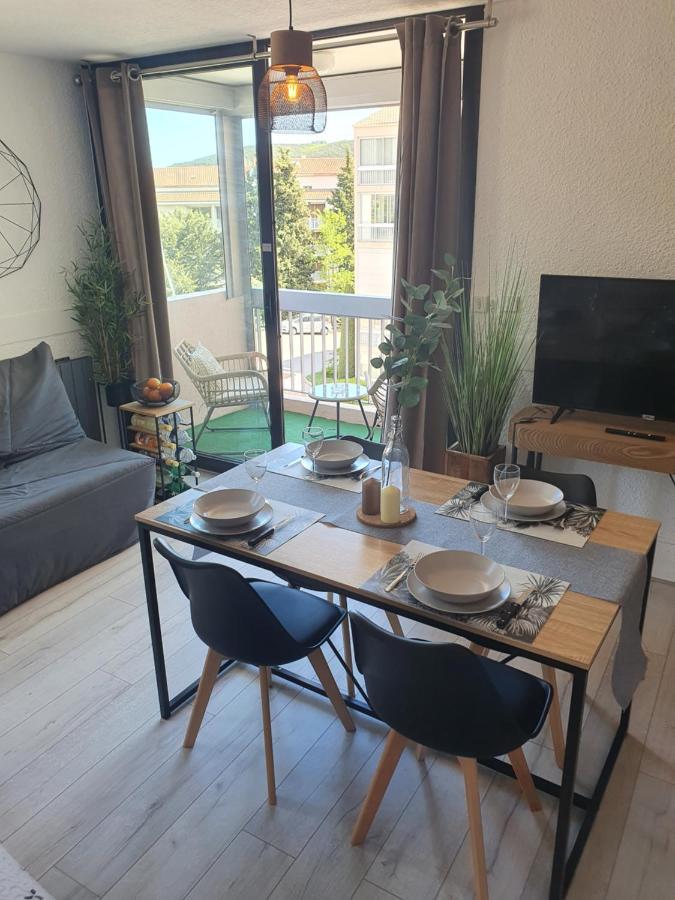 L'Exotique ! Lägenhet Gréoux-les-Bains Exteriör bild